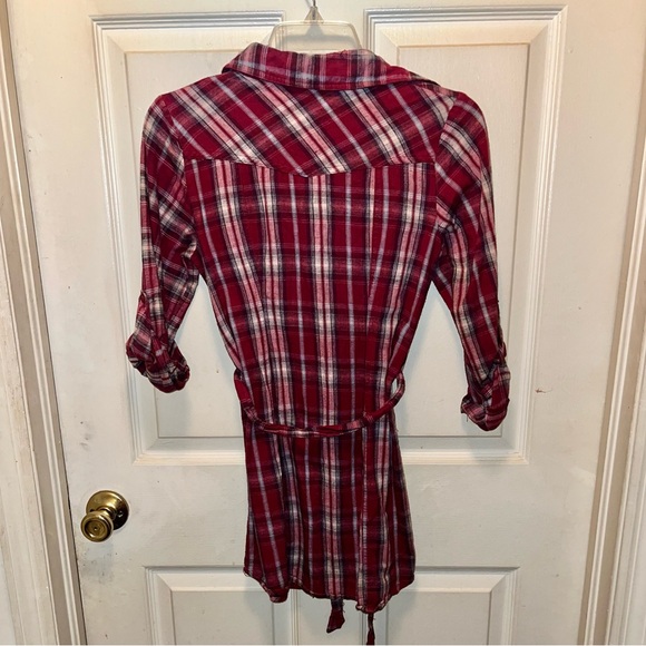 CHARLOTTE RUSSE Women’s Button Down Plaid Shirt Top. Sz S. - Picture 2 of 3